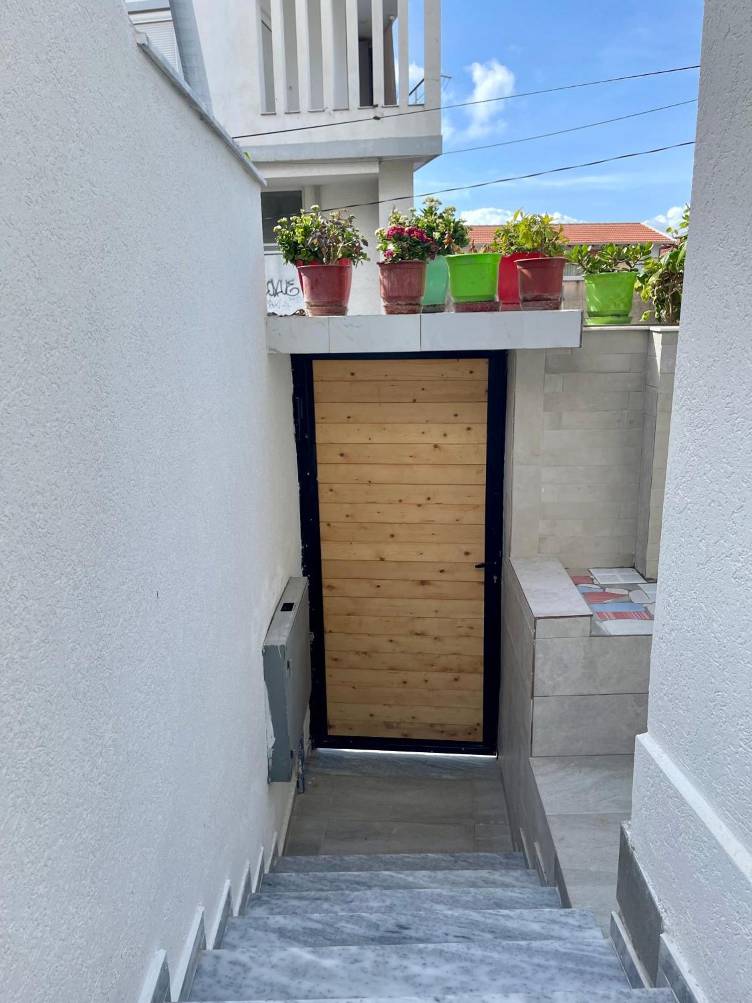 סרנדה Guest House Luli מראה חיצוני תמונה